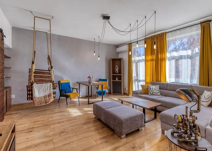 Big 75M2 Next To Opera Building In Direct Centrum, Air-Conditioned, Balcony, 24H Self Checking